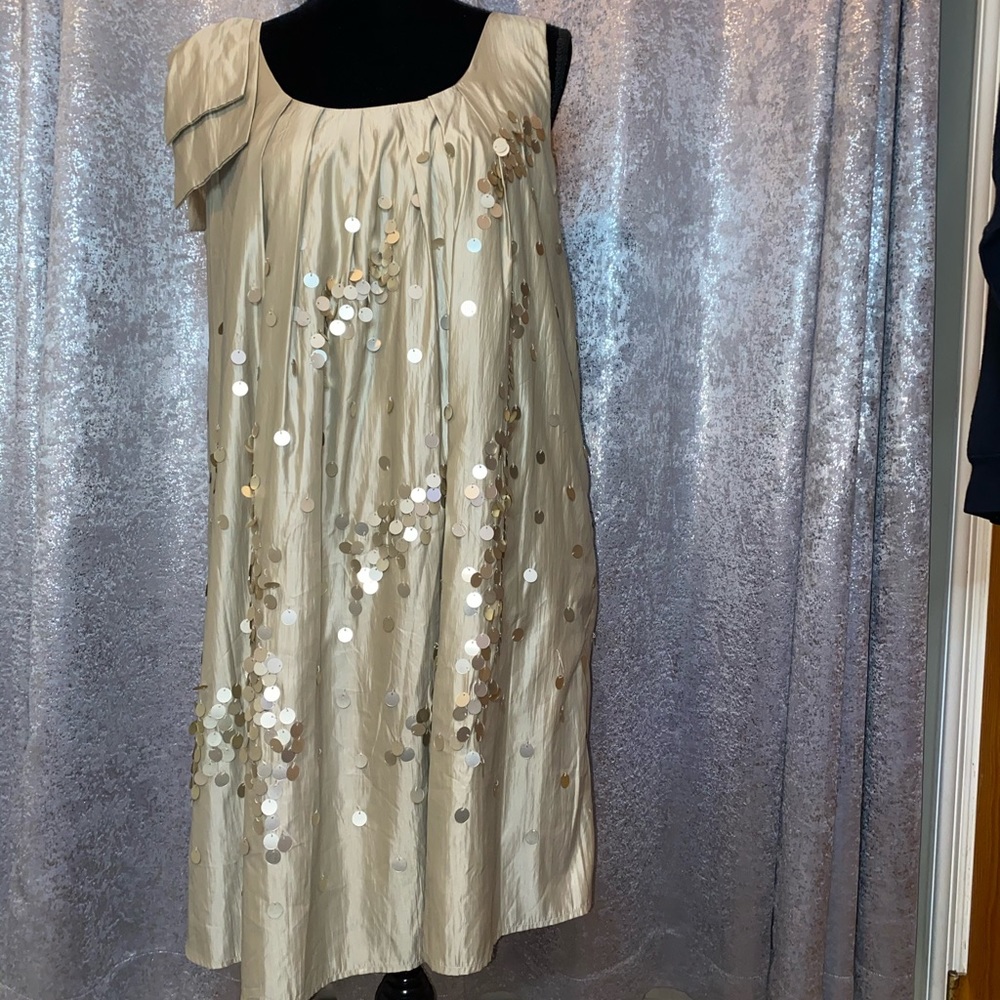 Gold Ryu Dress - Picture 3 of 7